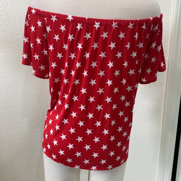 🇺🇸🇺🇸🇺🇸 On or off shoulder top - Picture 6 of 9